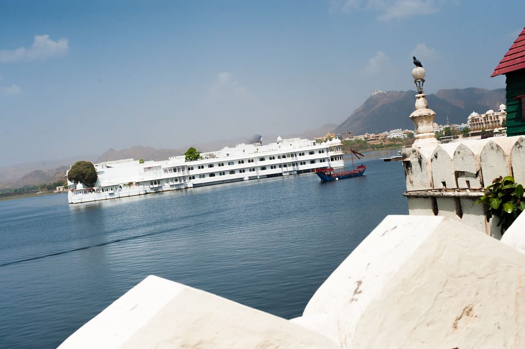 Udaipur Taj Lake Palace photo