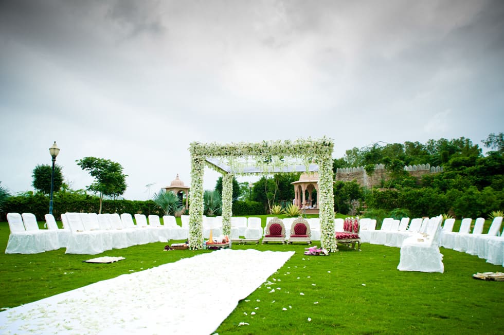 21 Destination wedding udaipur lake palace